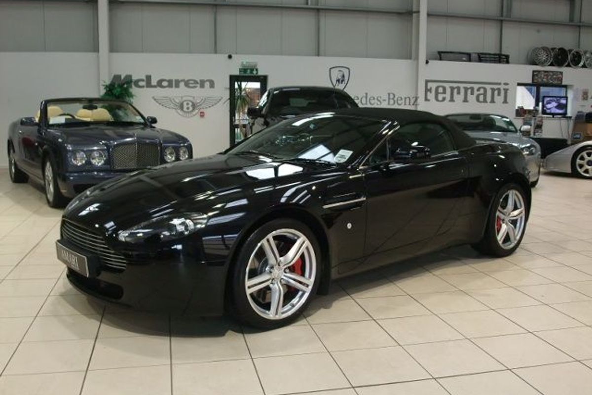 ASTON MARTIN Vantage 4.7 Roadster