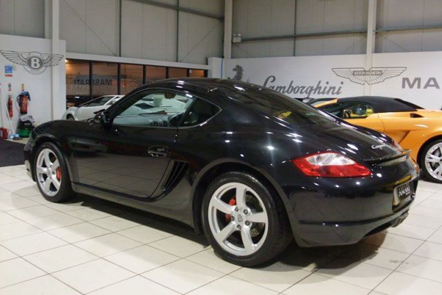 PORSCHE Cayman S