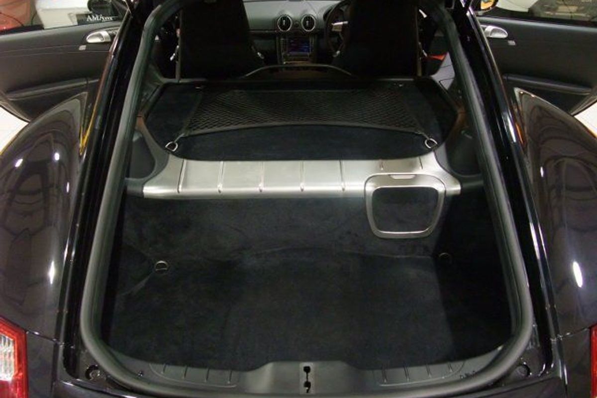 PORSCHE Cayman S
