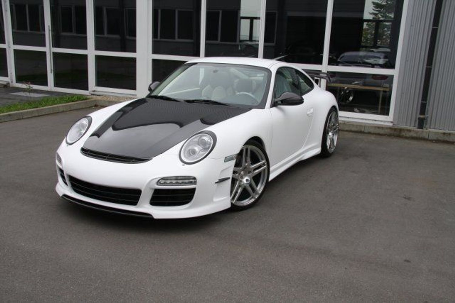 PORSCHE Mansory 997 C4S PDK
