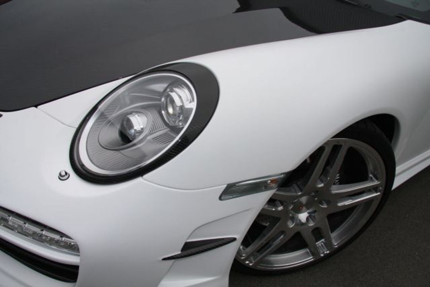 PORSCHE Mansory 997 C4S PDK
