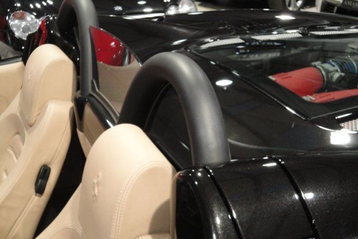 FERRARI F430 Spider "A real head turner"