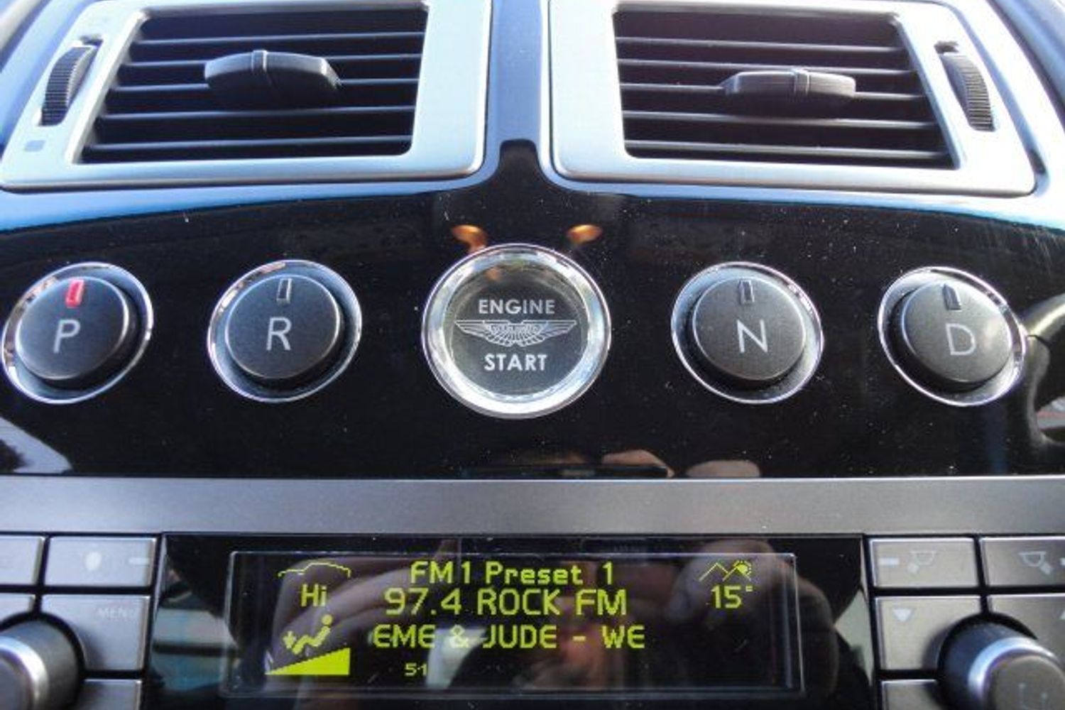 ASTON MARTIN DB9 Touchtronic Black with Black hide & Black piano wood