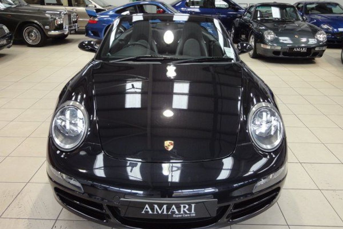 PORSCHE 997 C2 "stunning spec & price"