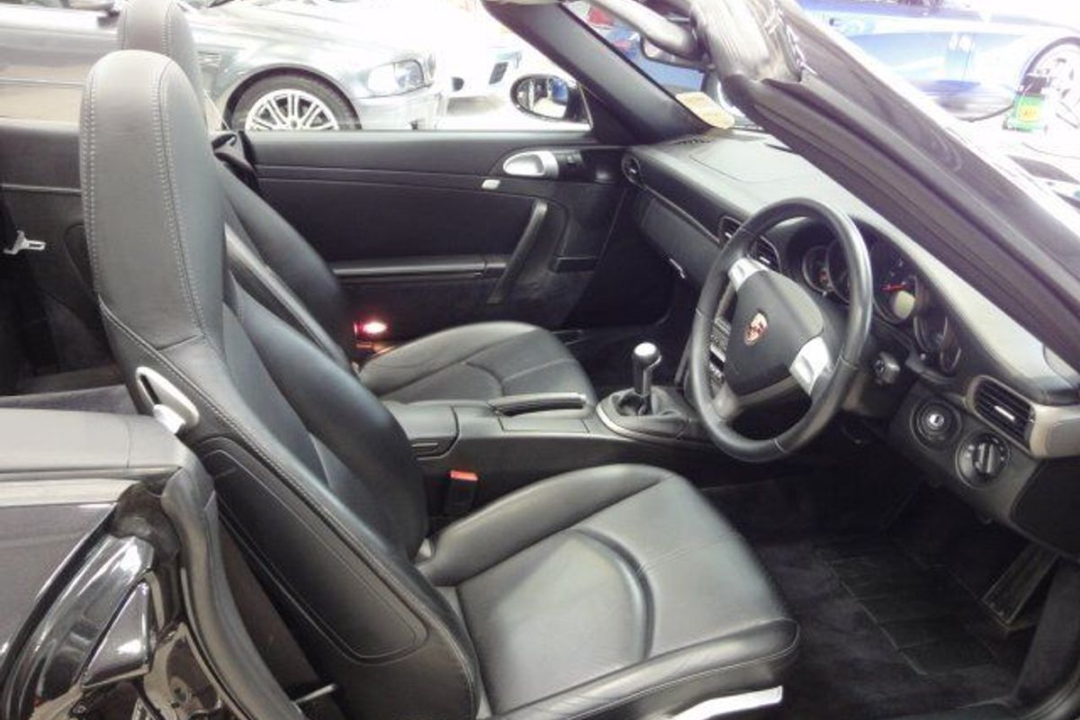 PORSCHE 997 C2 "stunning spec & price"