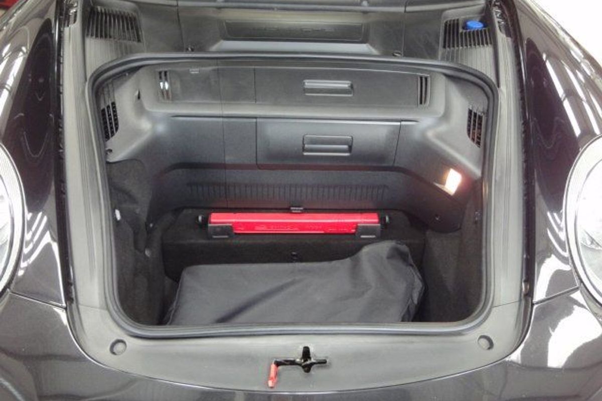 PORSCHE 997 C2 "stunning spec & price"