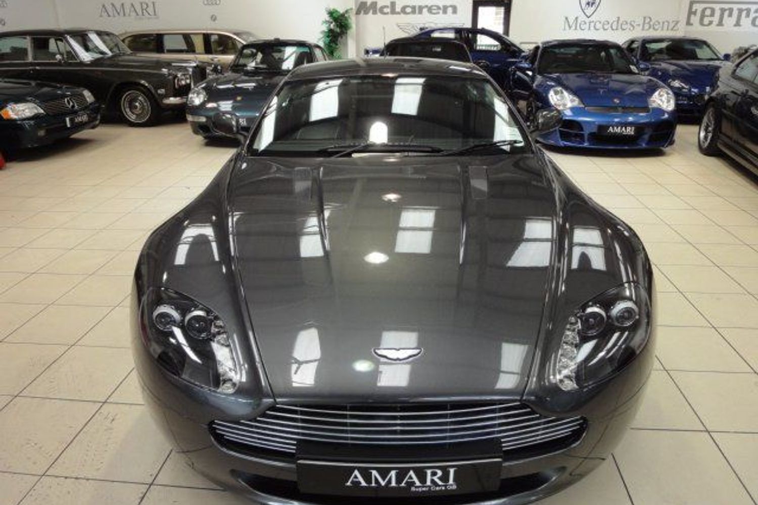ASTON MARTIN Vantage V8 "Great Spec & Colour"