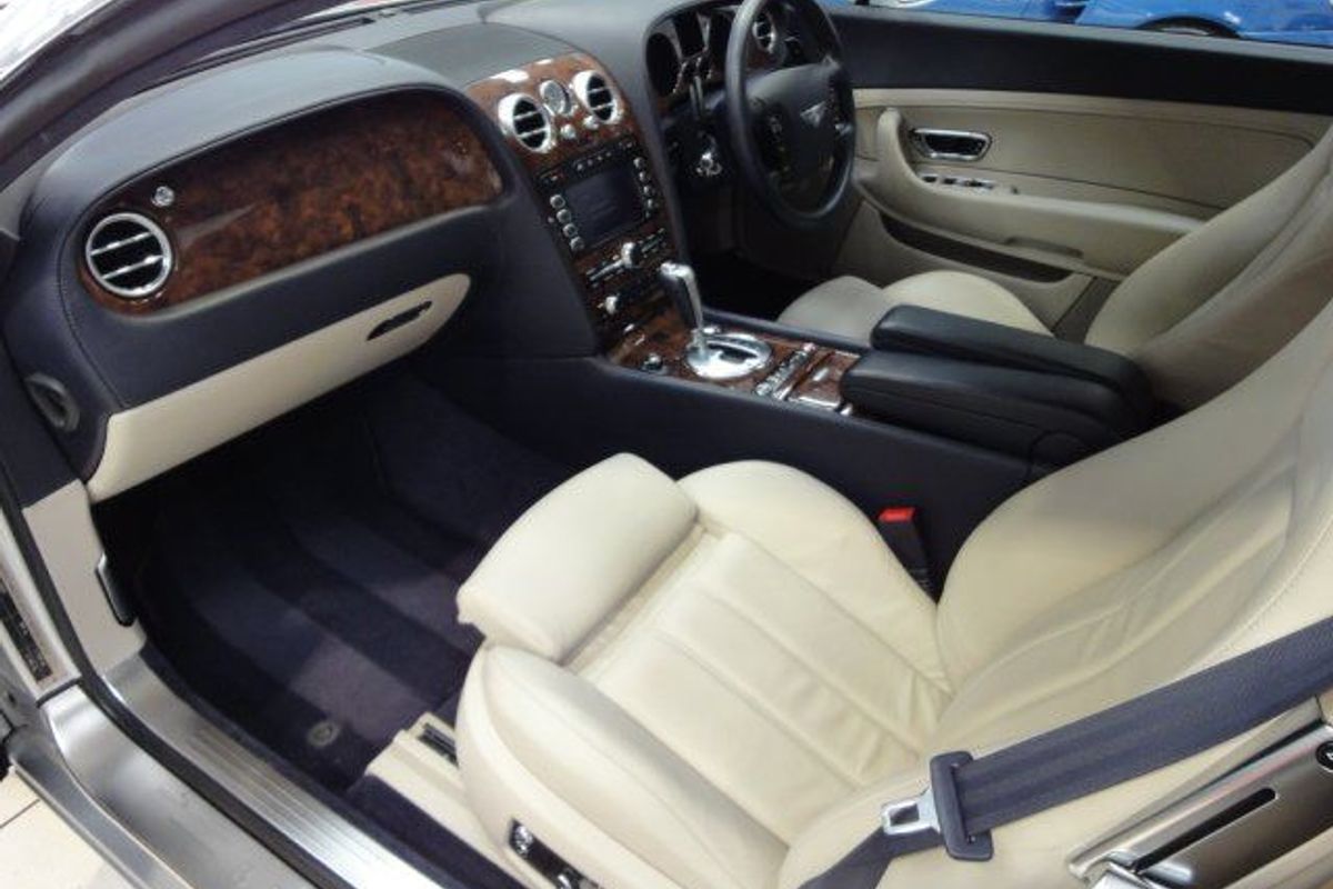 BENTLEY GT Continental