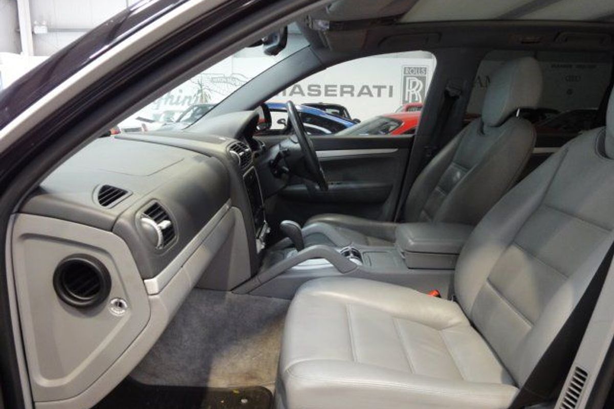PORSCHE Cayanne 4.5 S