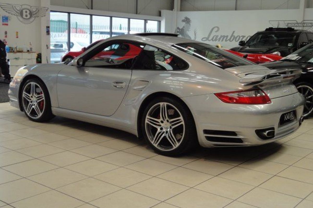 PORSCHE 997 Turbo Incredible Specification