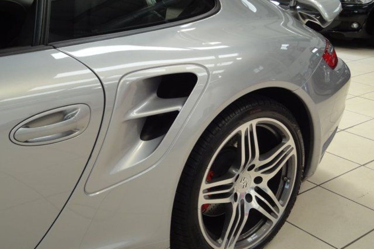 PORSCHE 997 Turbo Incredible Specification