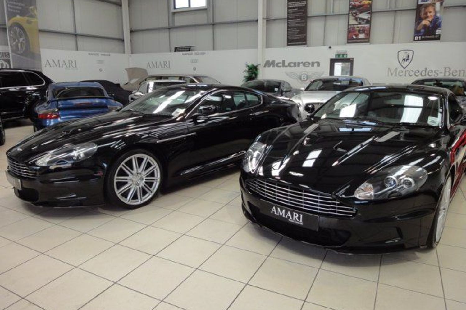 ASTON MARTIN DBS 6sp Manual