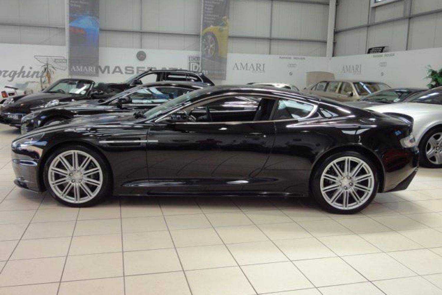 ASTON MARTIN DBS 6sp Manual