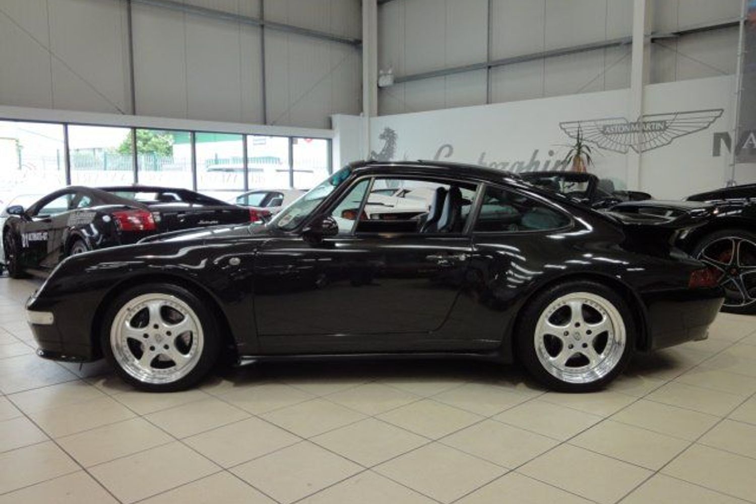 PORSCHE 993 993 C2 with RS Body kit