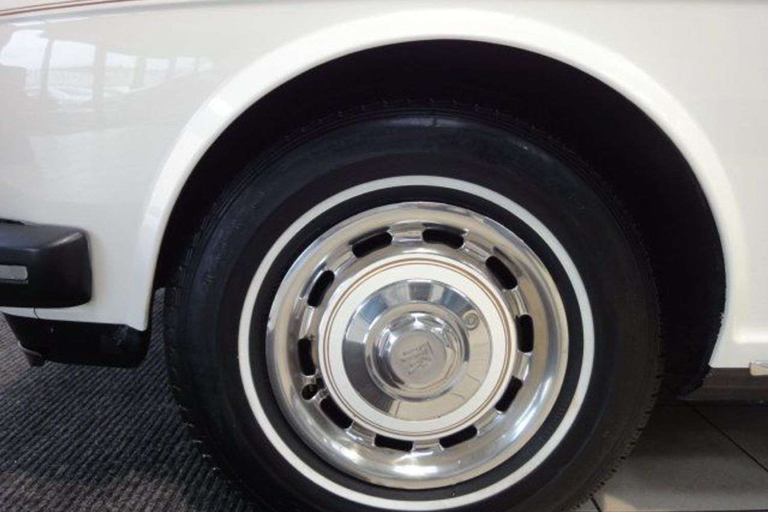 ROLLS-ROYCE Silver Spirit Mk 1