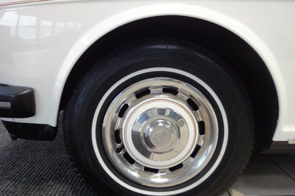 ROLLS-ROYCE Silver Spirit Mk 1