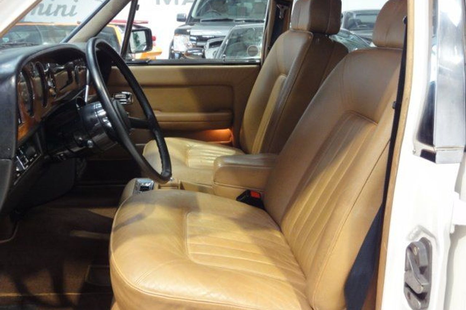 ROLLS-ROYCE Silver Spirit Mk 1