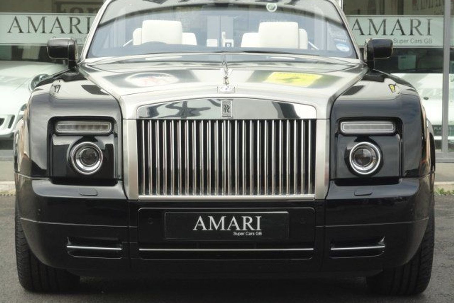 ROLLS-ROYCE Phantom Drophead