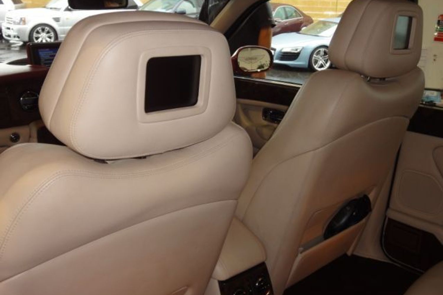 BENTLEY Arnage 4.4 Green Lable with Mulliner Spec