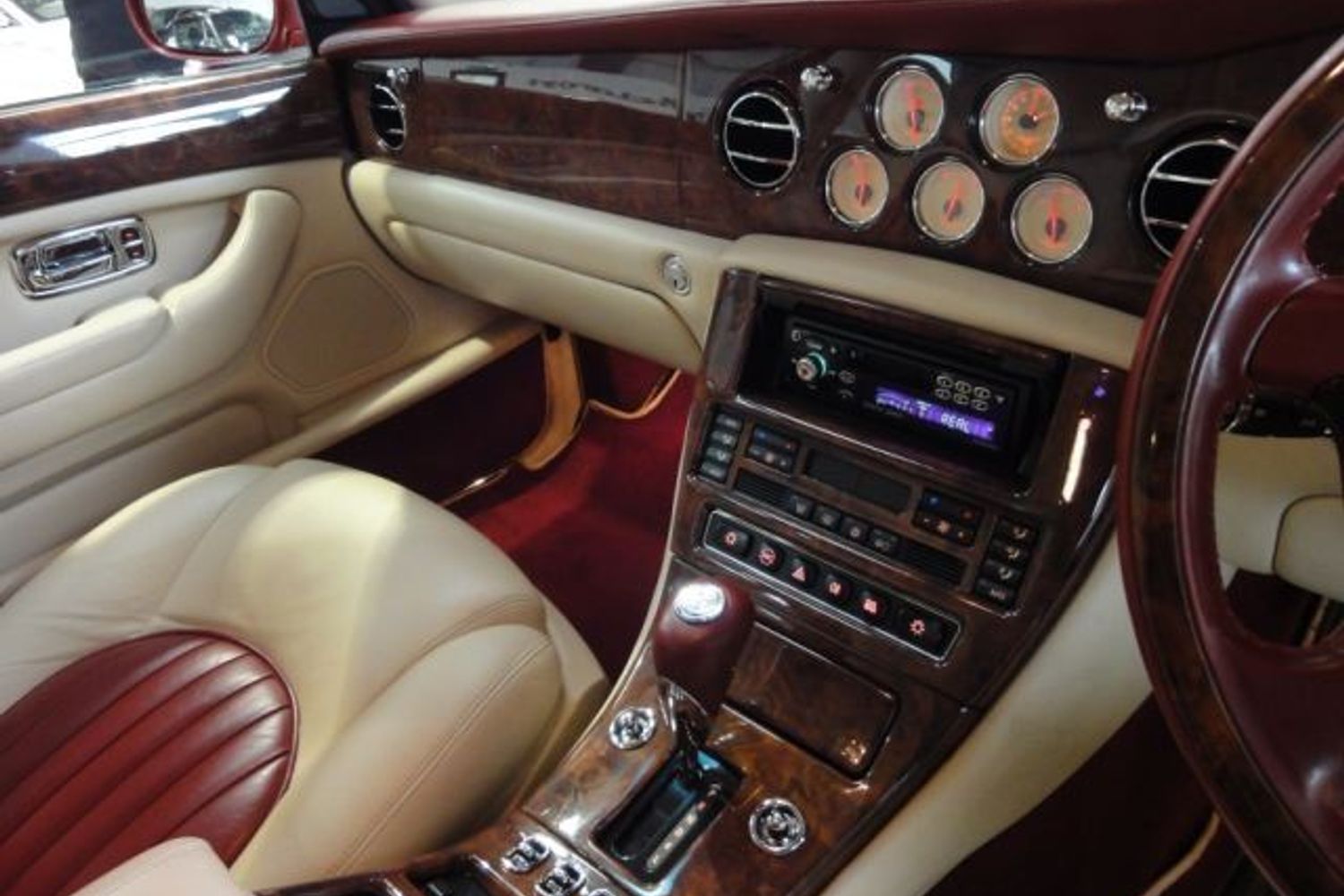 BENTLEY Arnage 4.4 Green Lable with Mulliner Spec