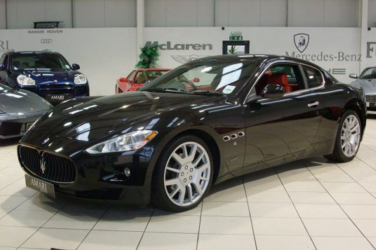 MASERATI Gran Turismo "Desparately Good Looking"