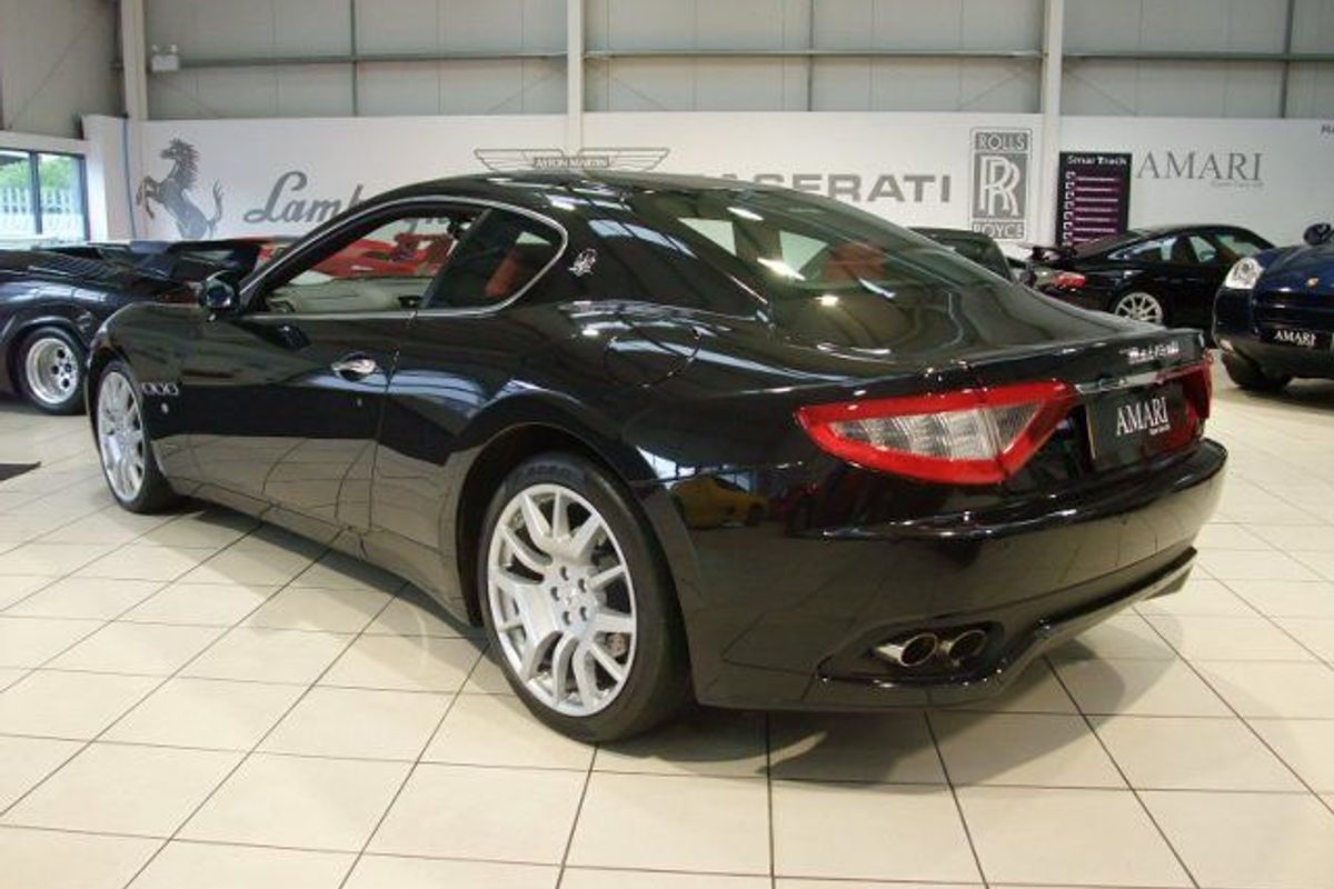 MASERATI Gran Turismo "Desparately Good Looking"