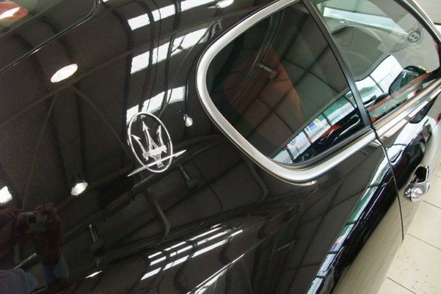 MASERATI Gran Turismo "Desparately Good Looking"