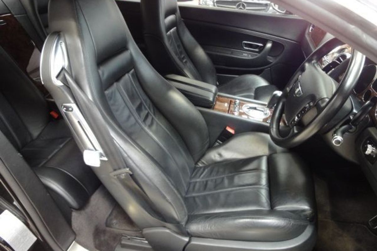 BENTLEY GT Continental Mulliner Spec