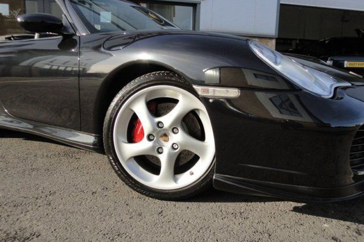 PORSCHE 996 Turbo Tip Cab with Hard Top