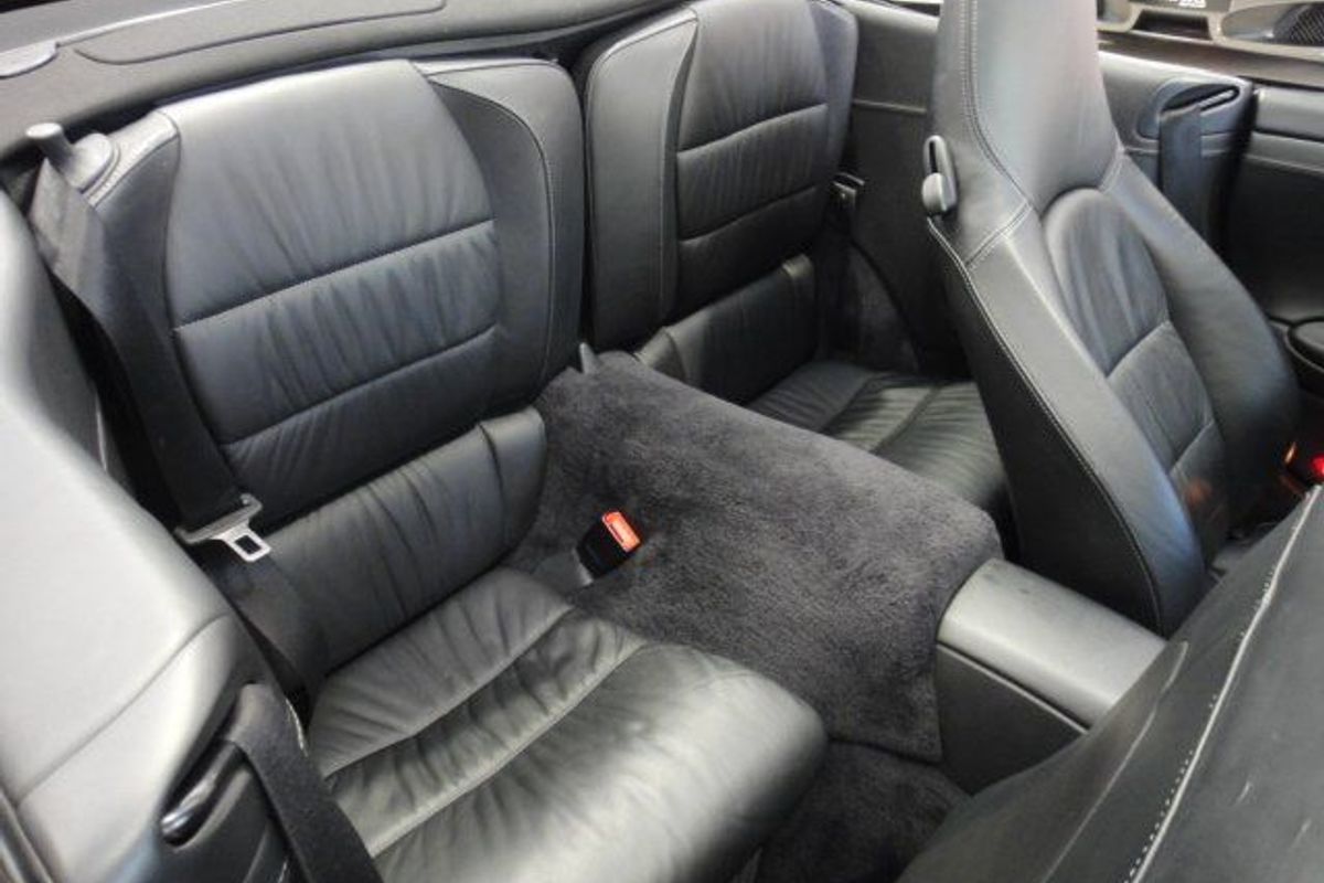 PORSCHE 996 Turbo Tip Cab with Hard Top