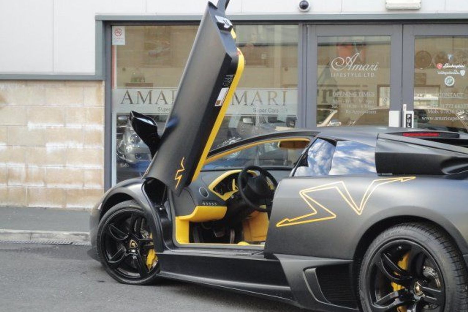 LAMBORGHINI Murcielago LP640 Plus vat Bespoke Nemesis Nero