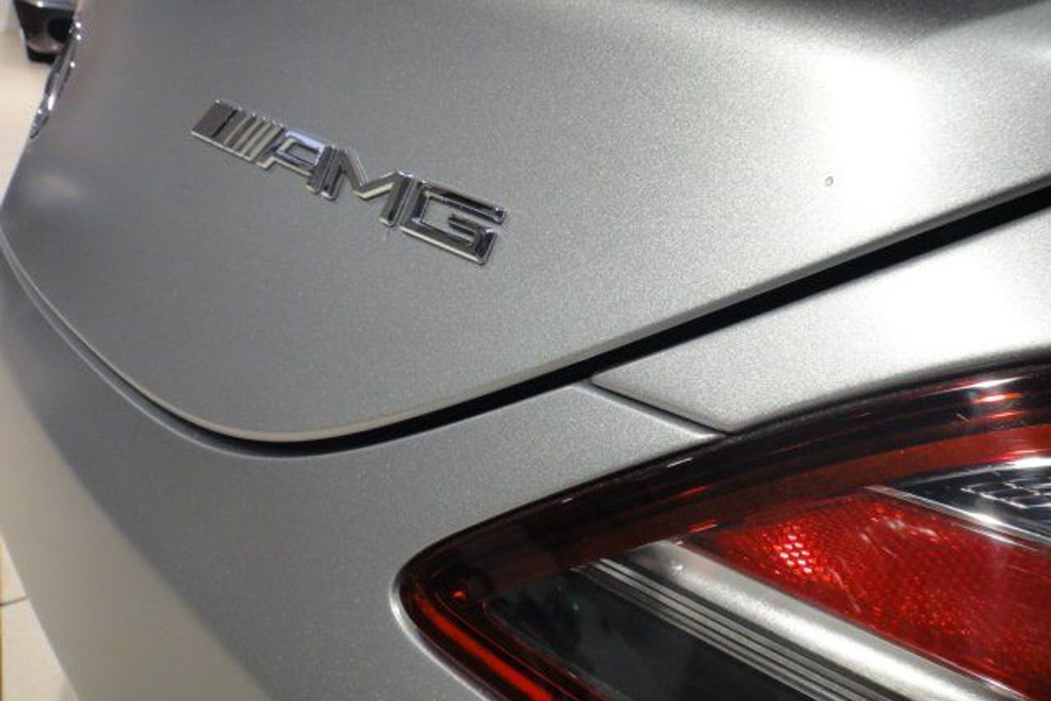 MERCEDES-BENZ SLS AMG Gullwing " Beautiful"
