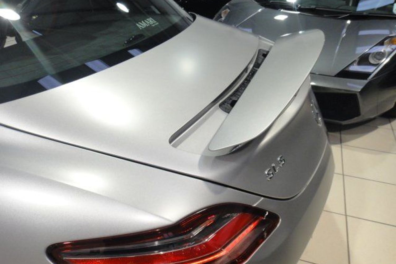 MERCEDES-BENZ SLS AMG Gullwing " Beautiful"