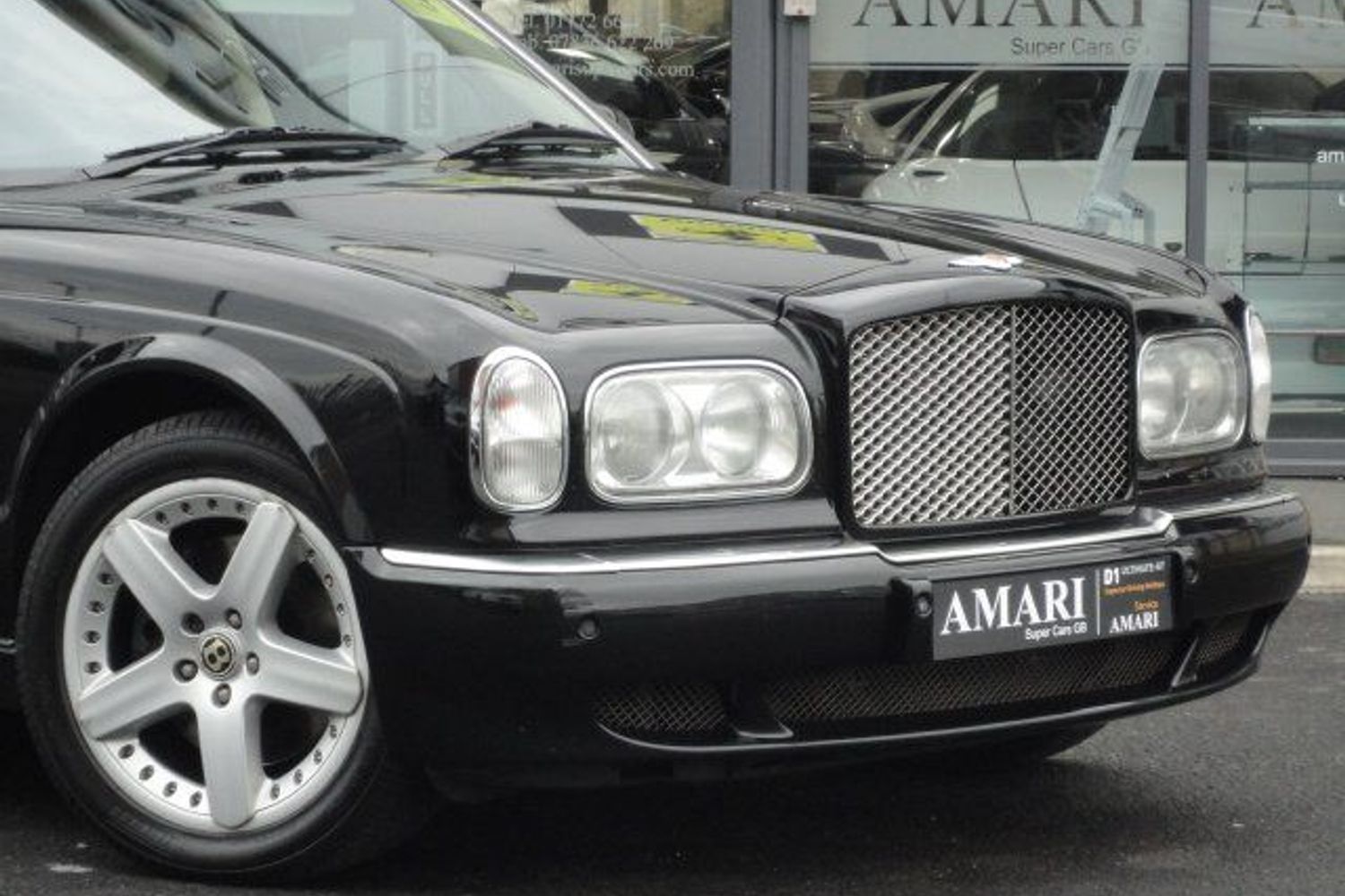 BENTLEY Arnage Red Lable 6.7
