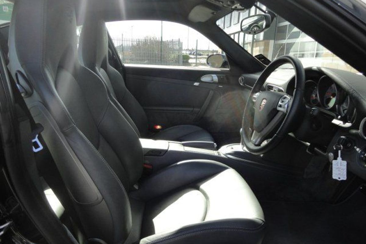 PORSCHE 997 Turbo Tip S Only 12500 miles