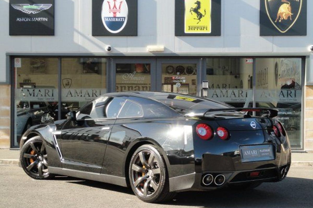 NISSAN GTR  V6 Twin Turbo Black Edition