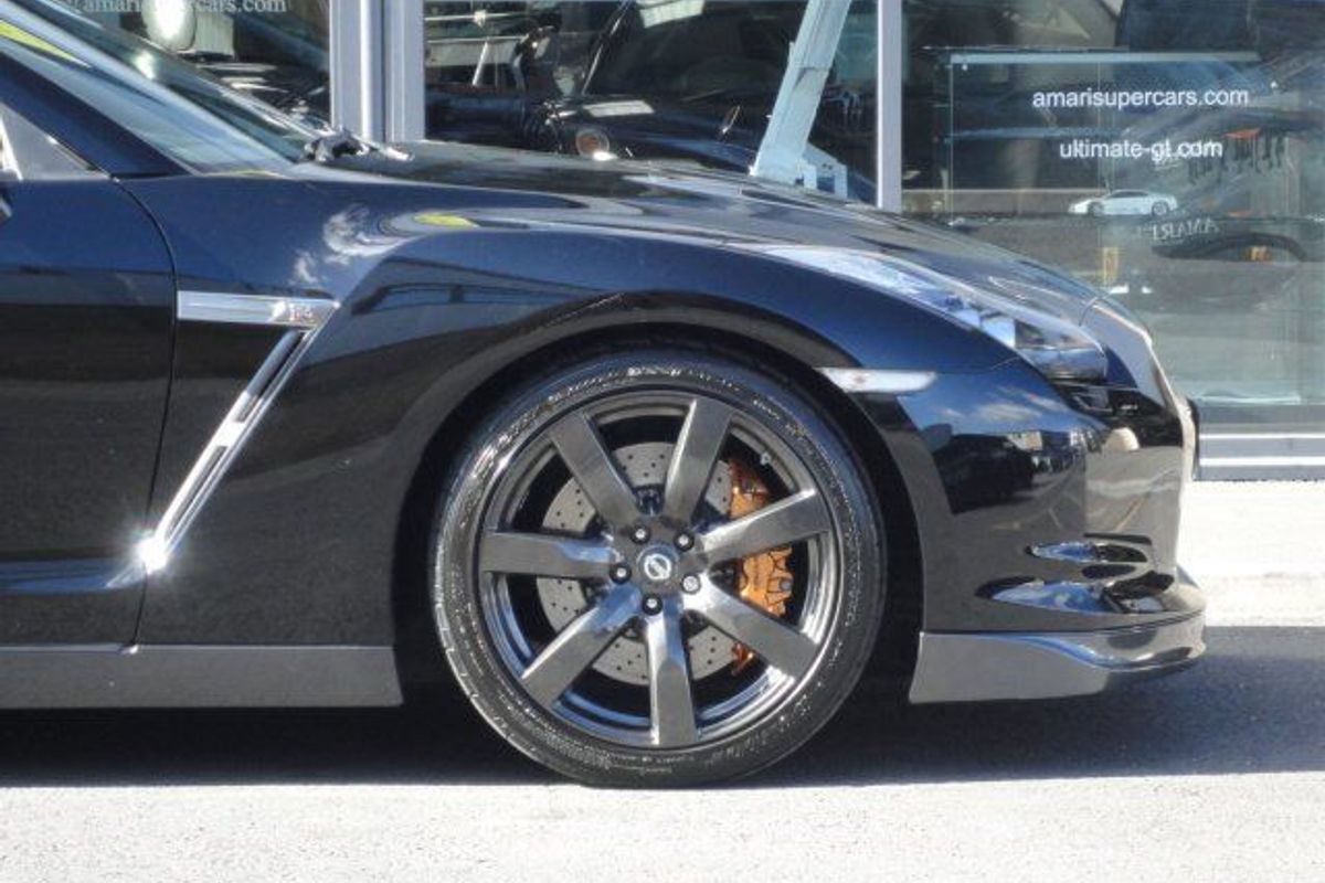 NISSAN GTR  V6 Twin Turbo Black Edition