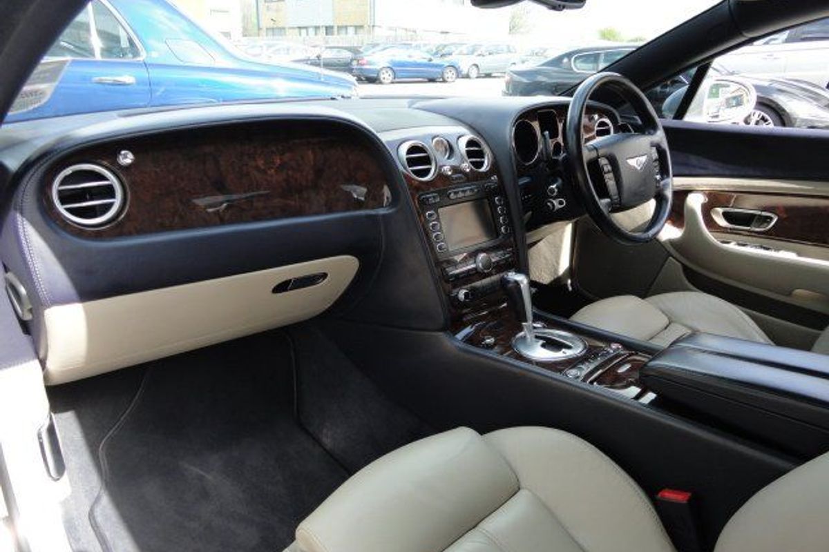 BENTLEY GT Continental "Beautiful Bentley"