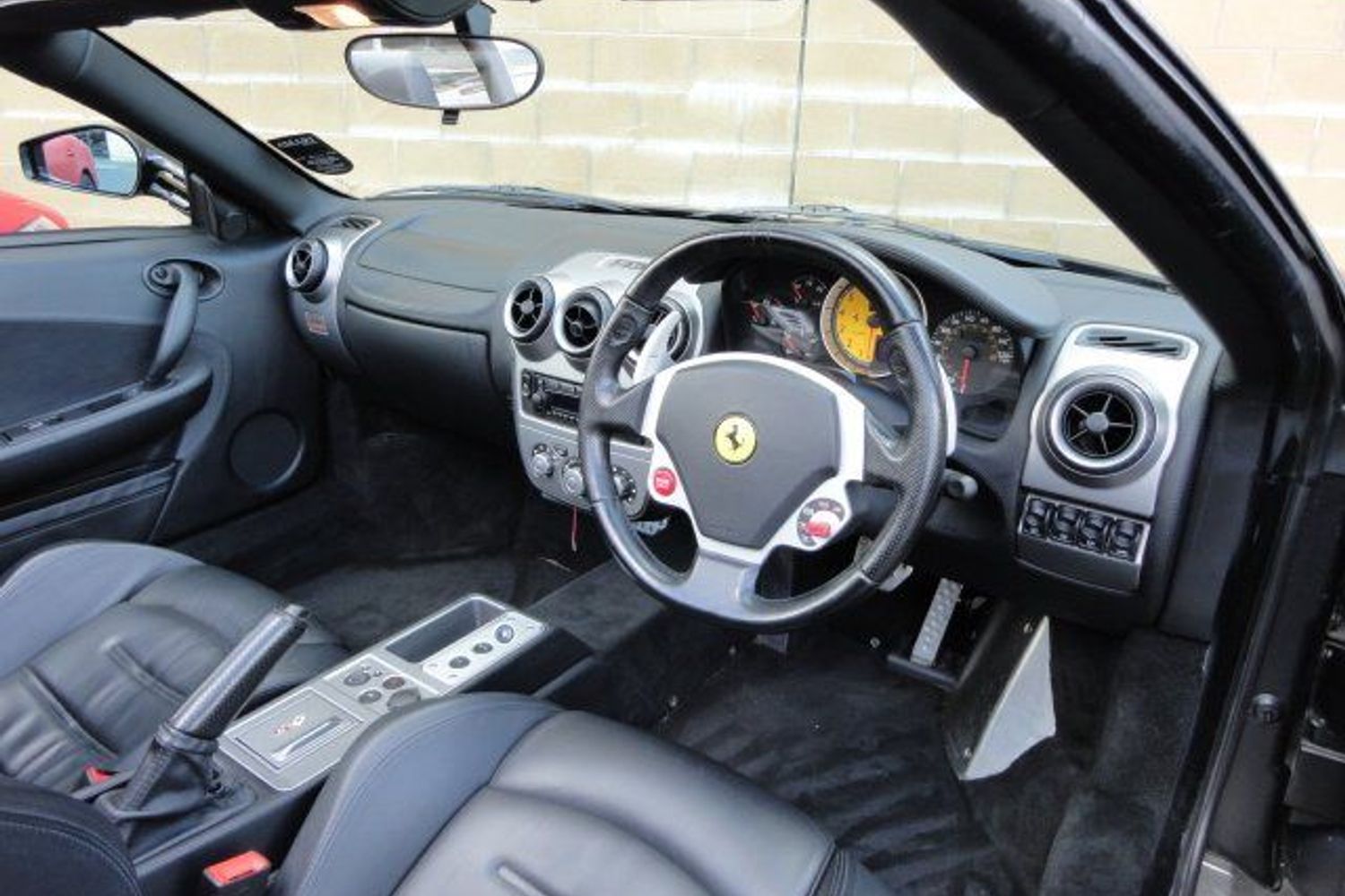 FERRARI F430 Spider "A real head turner"