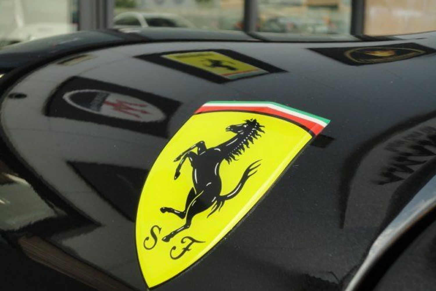 FERRARI F430 Spider "A real head turner"