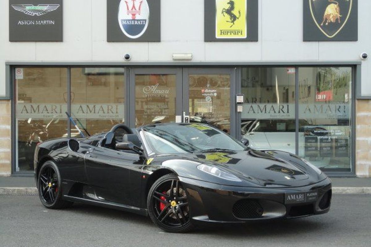 FERRARI F430 Spider "A real head turner"