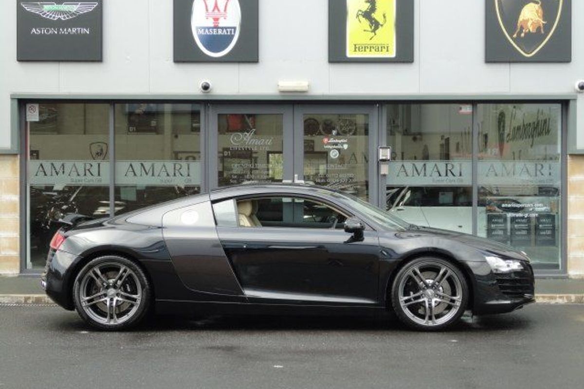 AUDI R8 V8 4.2 FSI 6sp Manual