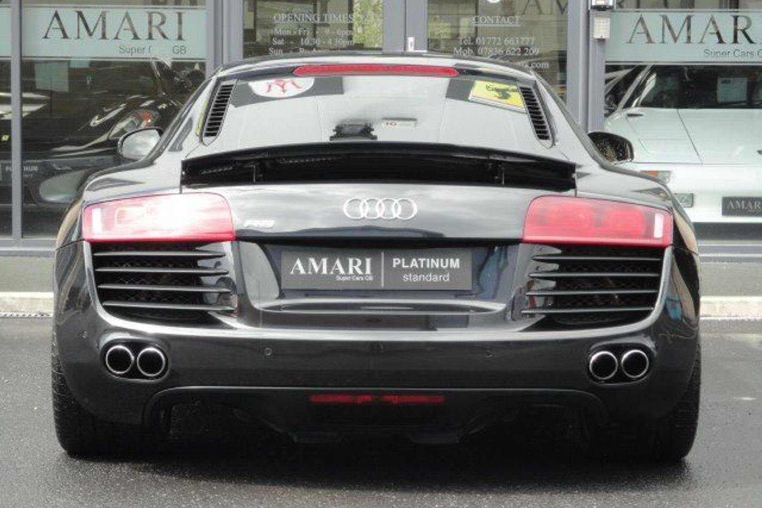 AUDI R8 V8 4.2 FSI 6sp Manual