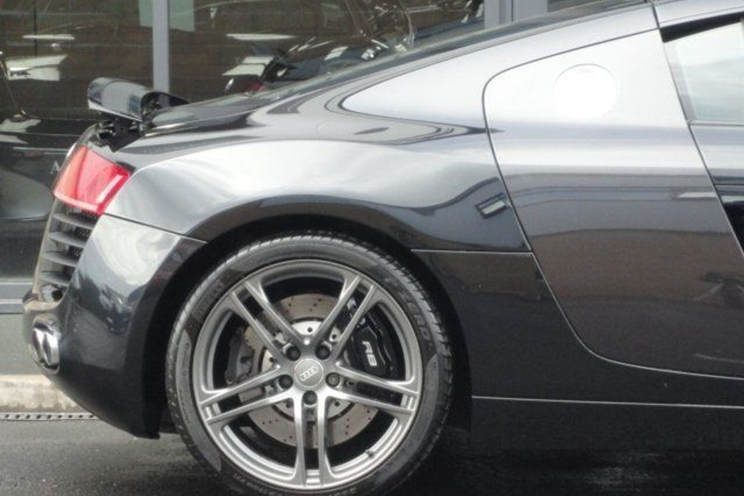 AUDI R8 V8 4.2 FSI 6sp Manual