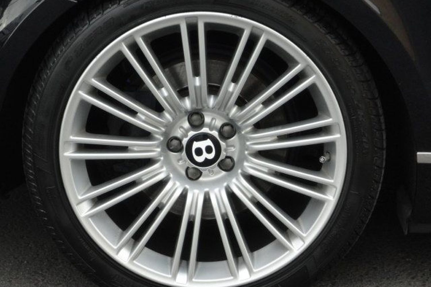 BENTLEY GTC WITH GT SPEED COSMETIC COVERSTION