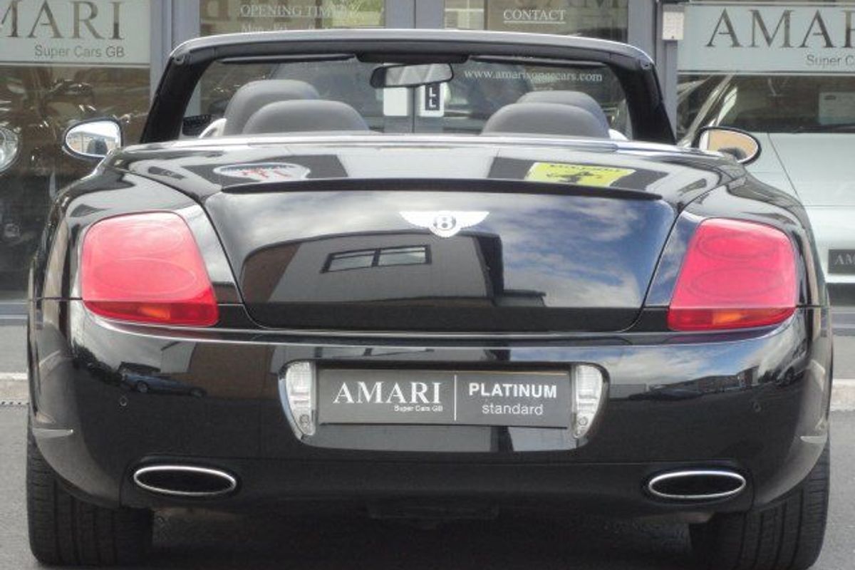 BENTLEY GTC WITH GT SPEED COSMETIC COVERSTION