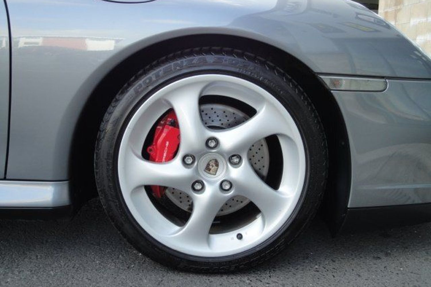 PORSCHE 996 C4S Wide body Tip tronic S