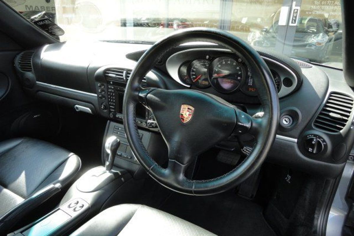 PORSCHE 996 C4S Wide body Tip tronic S