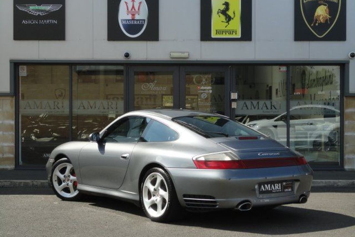 PORSCHE 996 C4S Wide body Tip tronic S