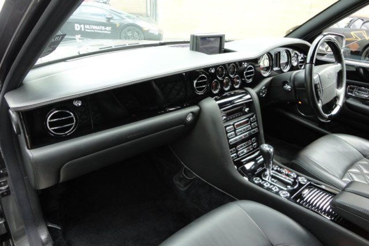 BENTLEY Arnage T 500 (500) Mulliner Sport Combination Level 2 VAT Qualifying